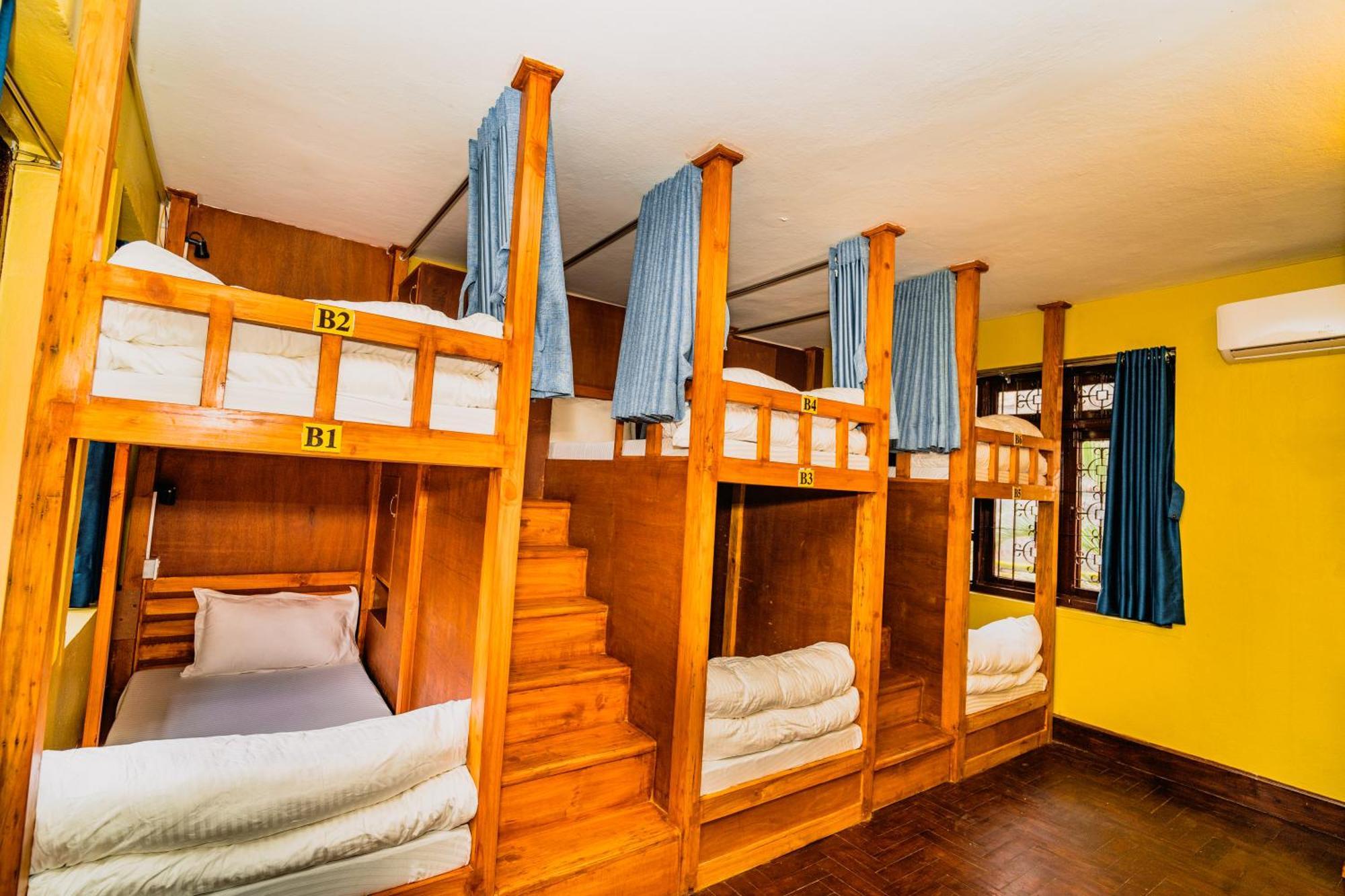 Nepali Heritage Hotel Kathmandu Buitenkant foto