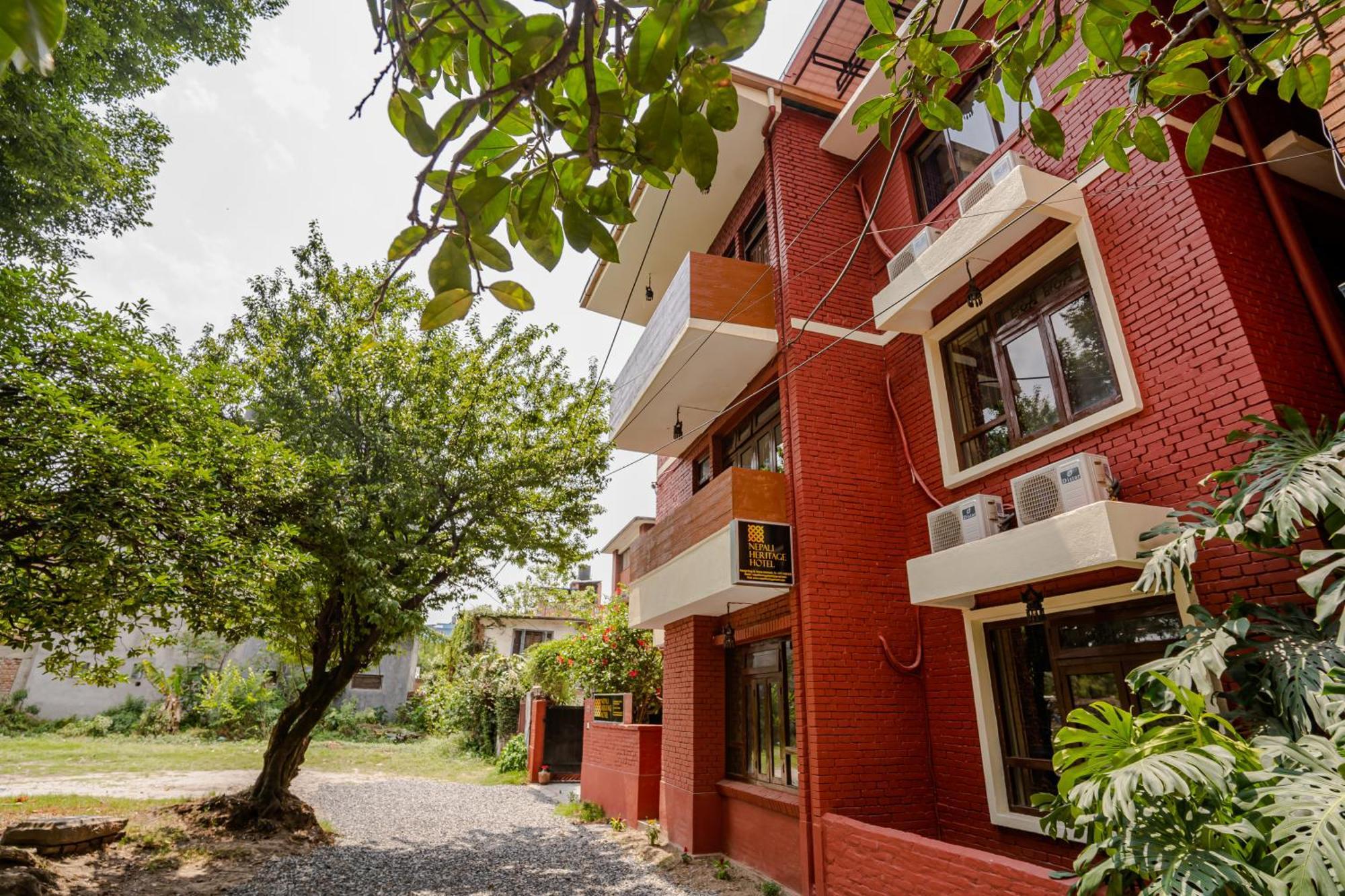 Nepali Heritage Hotel Kathmandu Buitenkant foto