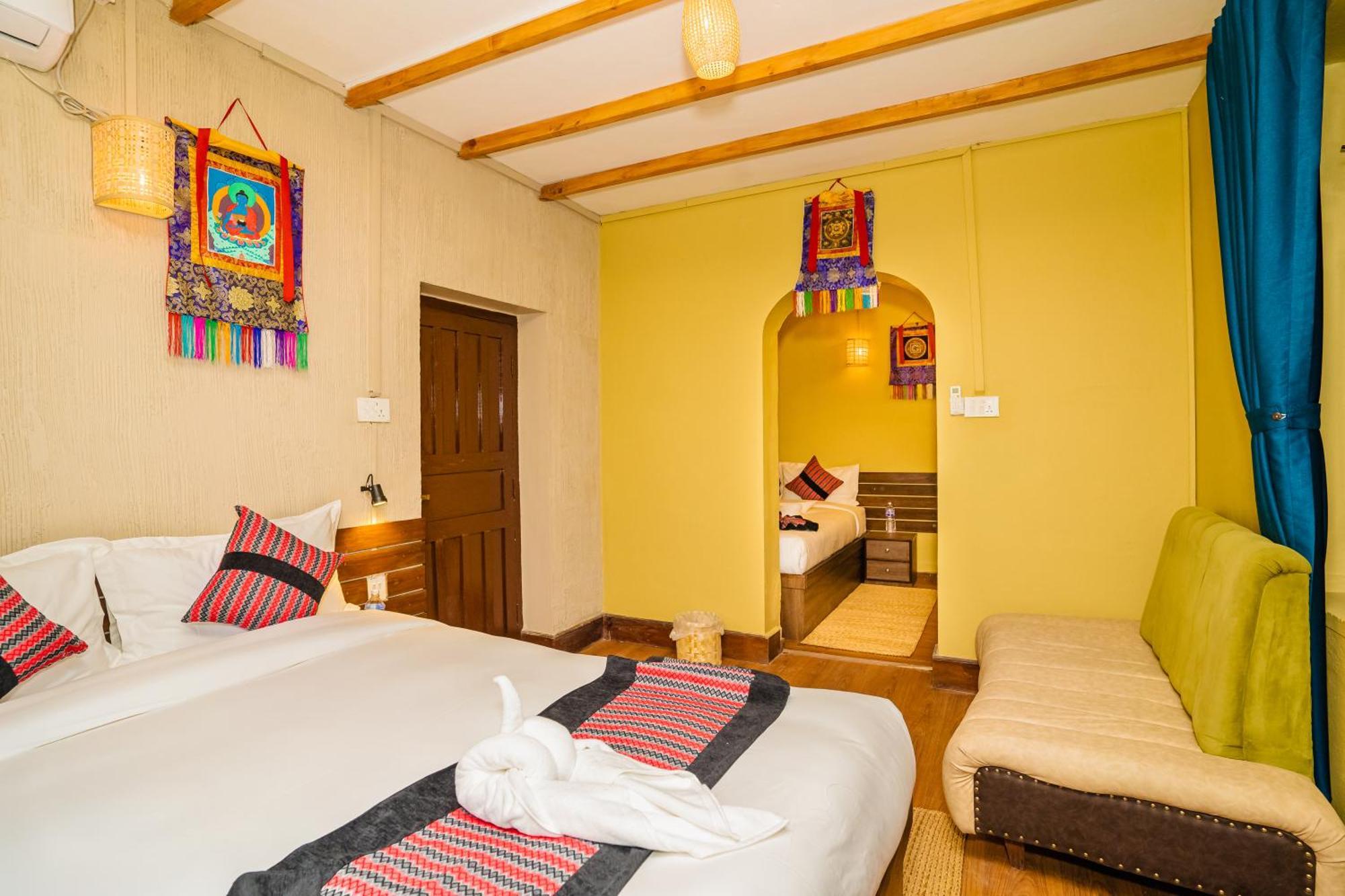 Nepali Heritage Hotel Kathmandu Buitenkant foto